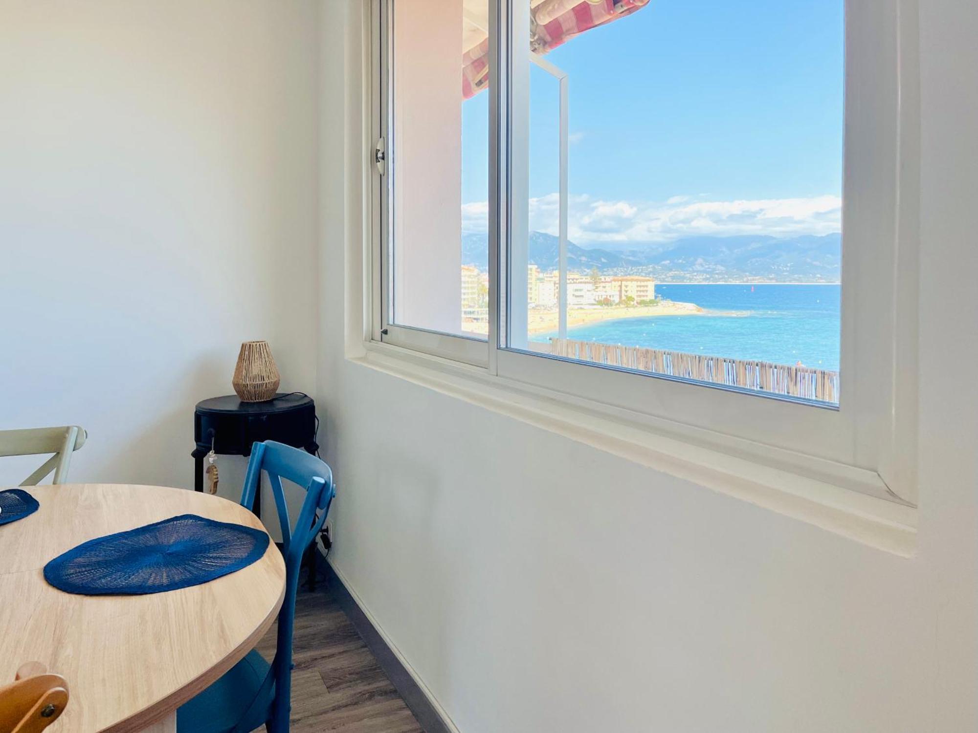 Front De Mer Beau T3 Climatise Balcon Parking Ajaccio أجاكسيو المظهر الخارجي الصورة