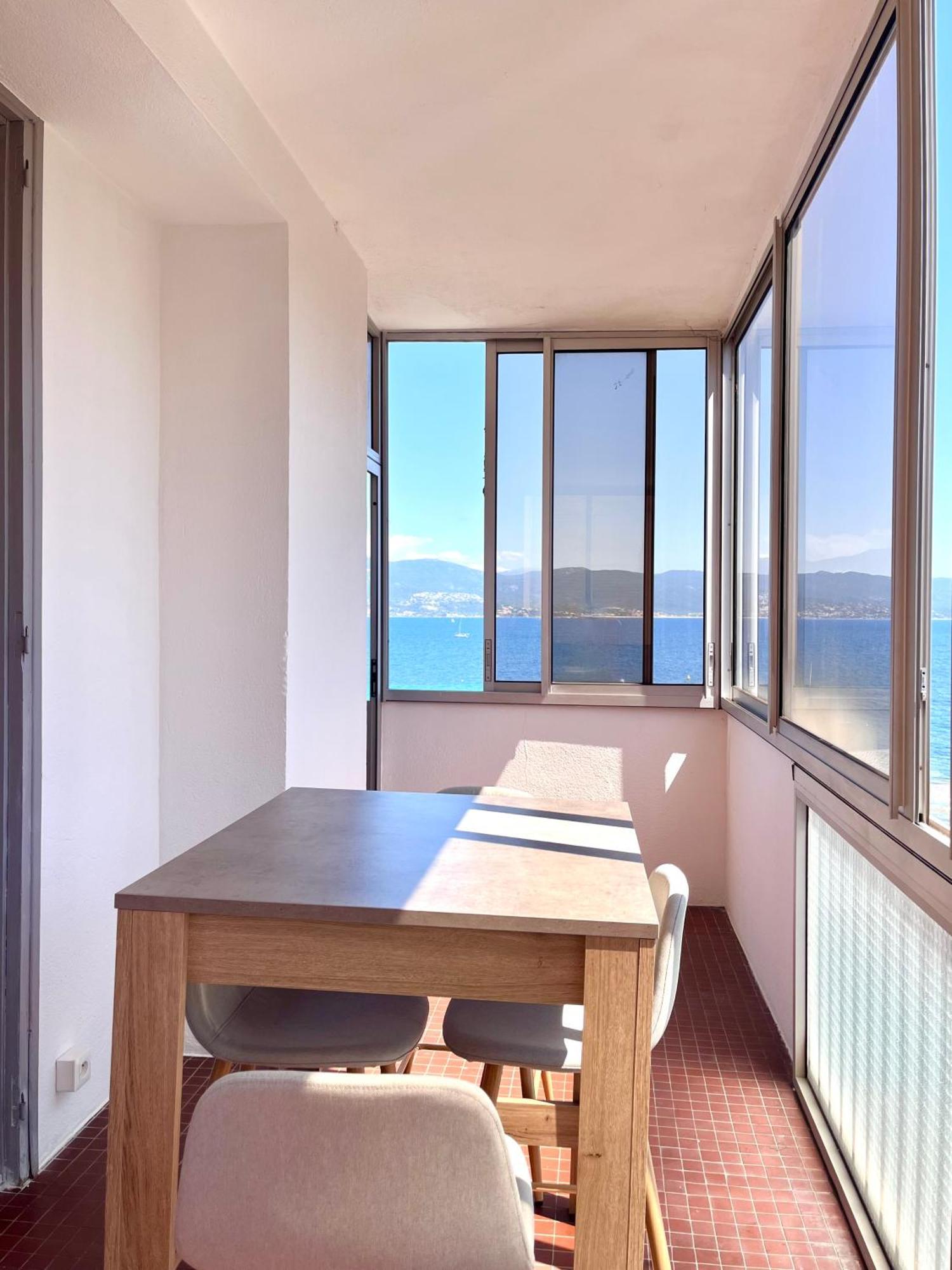 Front De Mer Beau T3 Climatise Balcon Parking Ajaccio أجاكسيو المظهر الخارجي الصورة